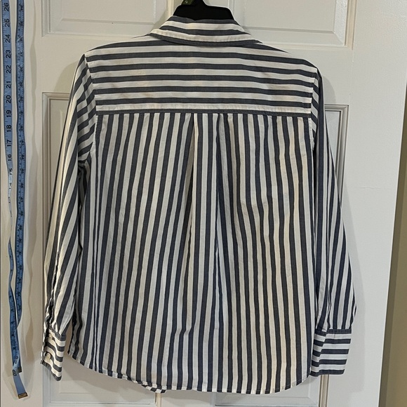 Banana Republic striped shirt - Picture 6 of 6
